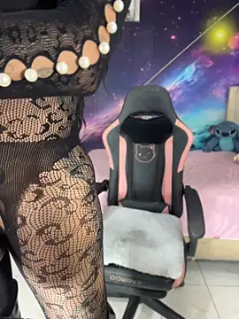 Nella_Dolls webcam