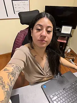 MeganCollins live cam preview