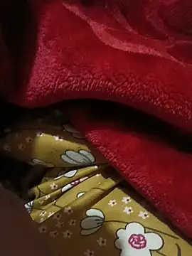susmita_lo live cam preview