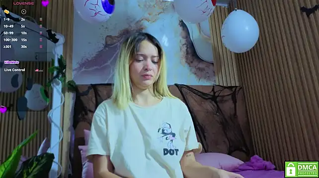 Sofiapalmer_tay live sex cam