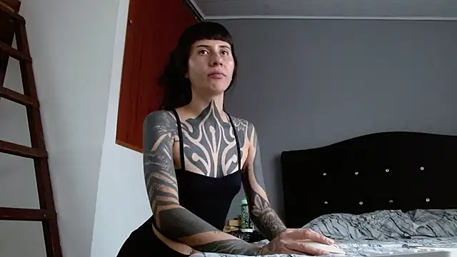 Emilia_1995 webcam