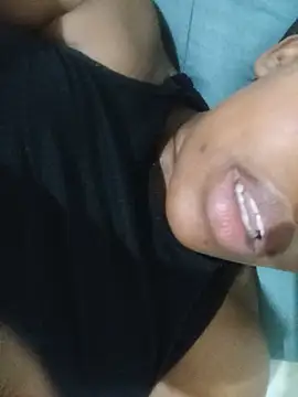 Nasipussy live cam on StripChat