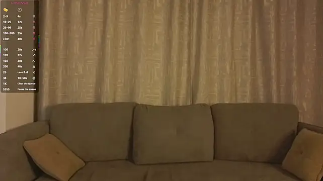 EnricaElis live cam preview