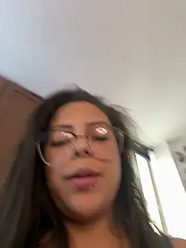 MiaCollinssx live cam preview