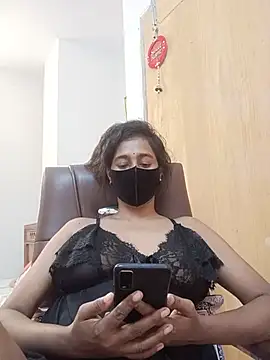 Softheart_97SN live cam preview
