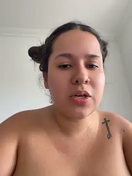 samanthadiamonds- (F young) - Flash clit