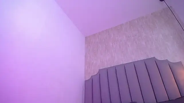Little_Melody live cam on StripChat