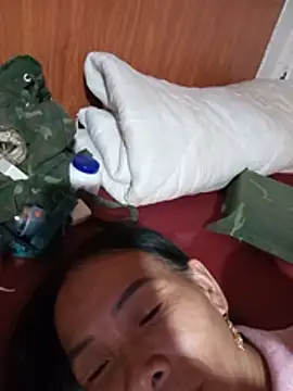 take-nude live cam preview