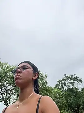 paulaa21_1 live cam preview