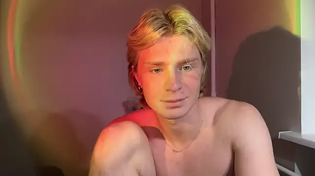markusyaa (M twink) - A Disney prince will take off his boxers