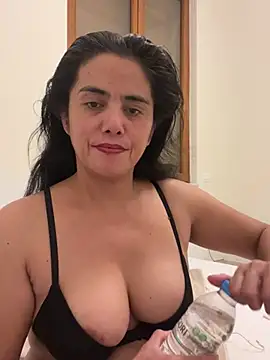 lianhose live cam preview