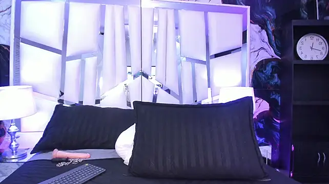 kat_bloodymoon live cam preview