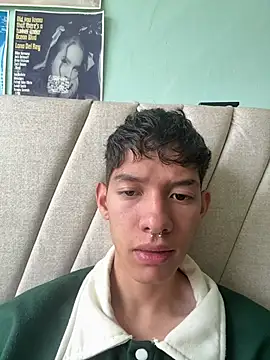 heyy_noah11 webcam