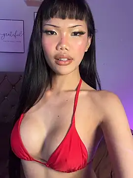 StarLovee live cam preview