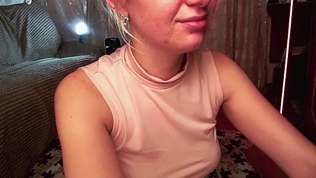 Lilia_blossom live cam on StripChat