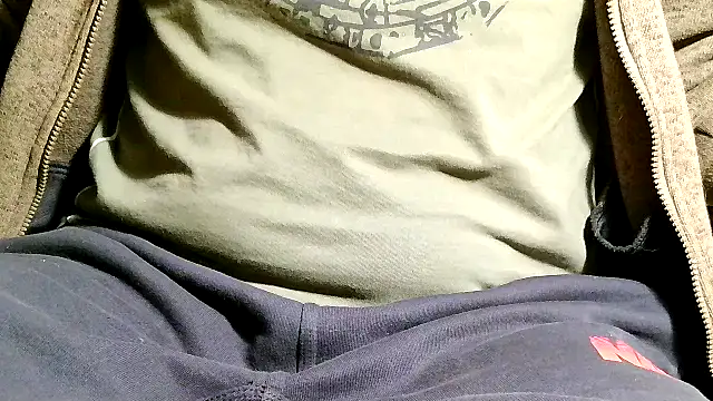 wetherstation1 live cam on StripChat