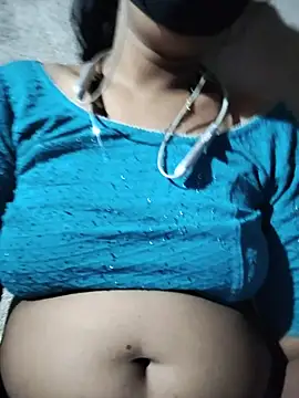 Hott_arushi25