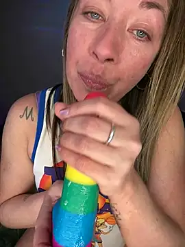 MiraKisss