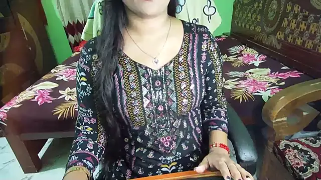 BengaliQueenStar live cam preview