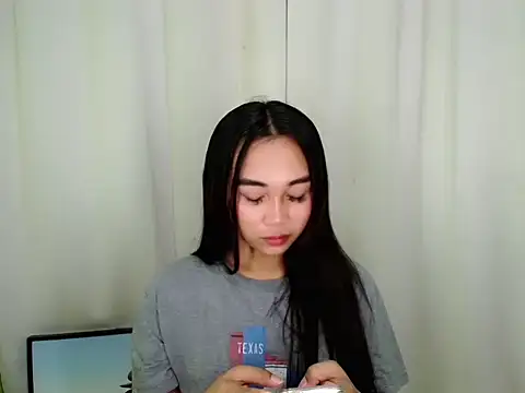 TsCyra_foxxx