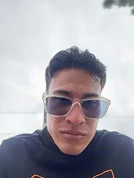 TavoHot_ webcam