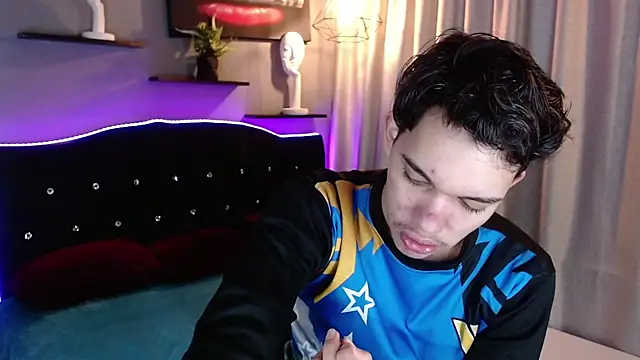 haku_nayro live sex cam