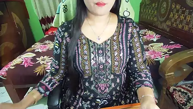BengaliQueenStar live cam preview