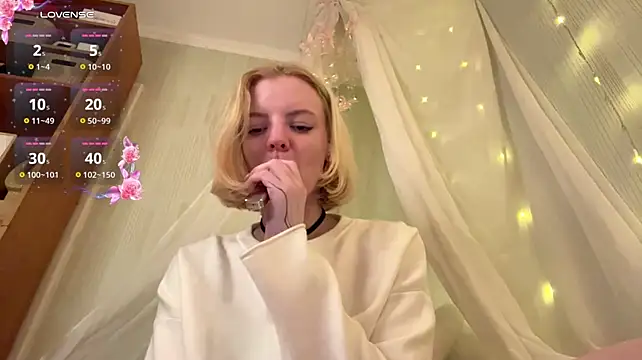 StasyBloom live cam preview