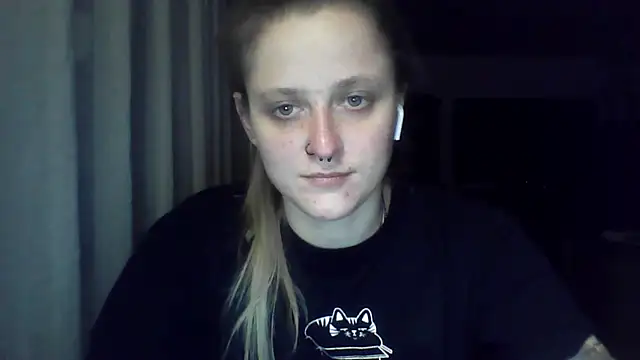 LeaWetGirl live cam on StripChat