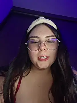 Julieth85_ live cam preview