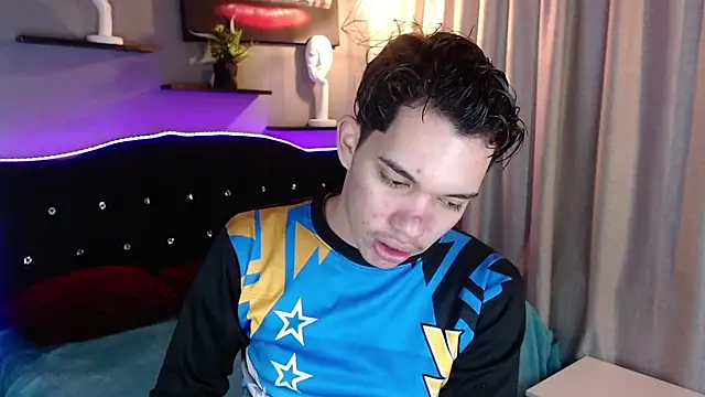 Haku_nayro