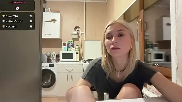 AngelJeni webcam
