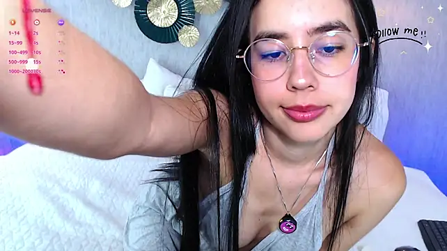 laraa_jeean live cam preview