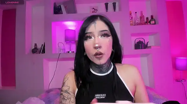 Kat_VonDe