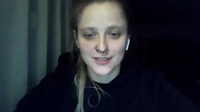 LeaWetGirl live cam preview