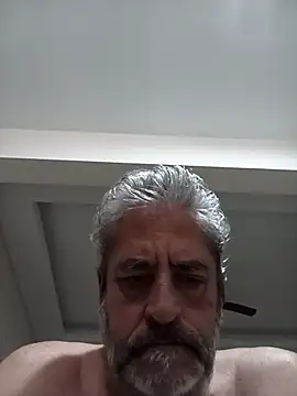 Abueloexhibicionista