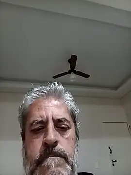 Abueloexhibicionista