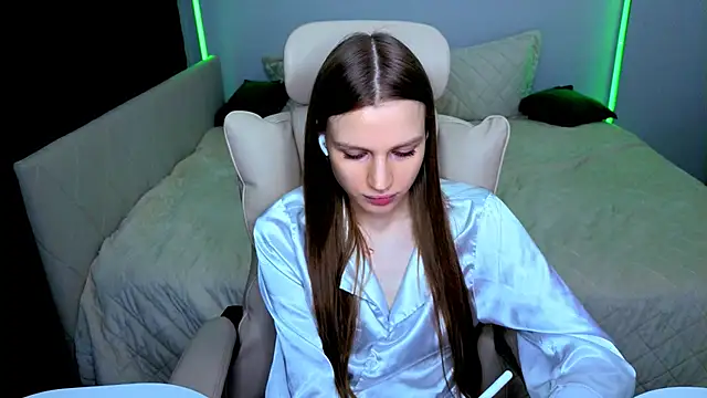 StellaLawless webcam