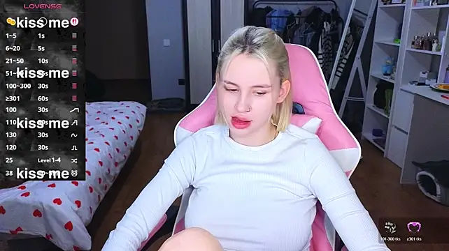doll_barbieee live cam on StripChat