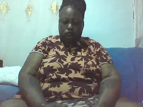 fat_ebonyqueen webcam