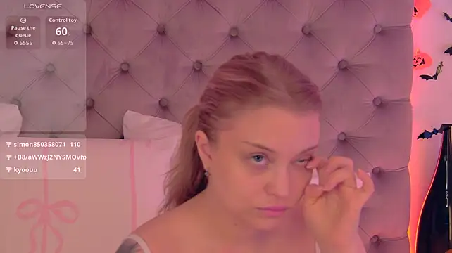 DJDoriss live cam preview