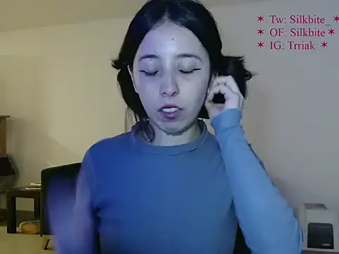 babyluna_8_8 live cam on StripChat