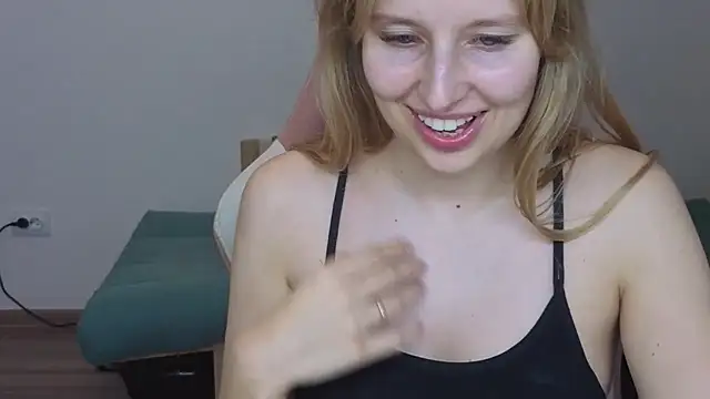 Jessy_Ginger live cam on StripChat