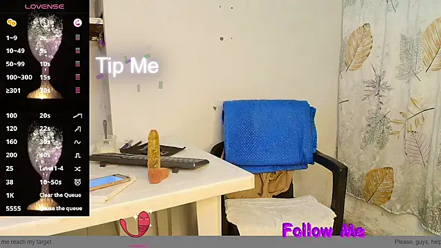 Oh_Tique live cam preview