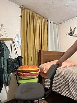 latinfemale