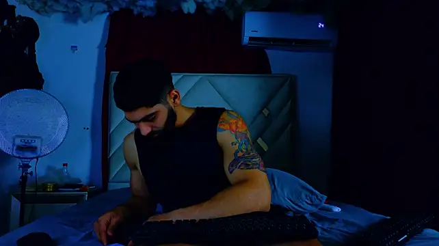 Rich_boy01 webcam