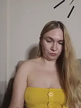 KisaVixen live cam on StripChat