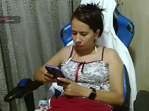 Danielagomez33 webcam