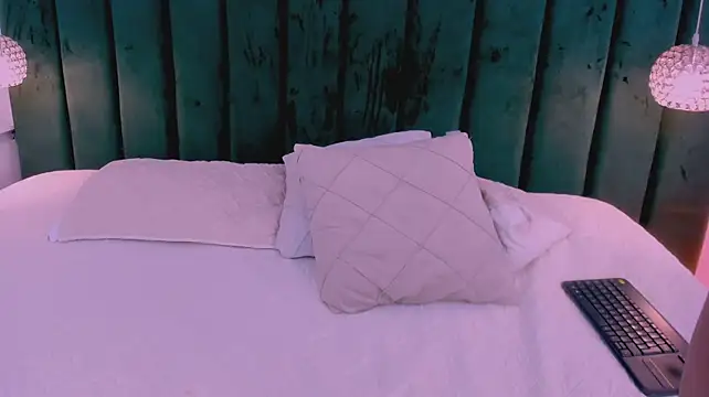 Raven_Luxx