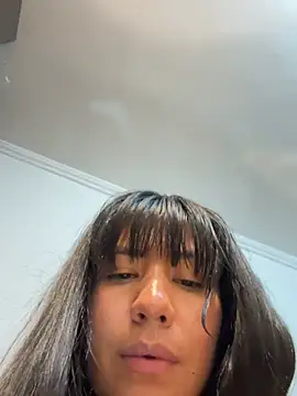 kim_monti live cam preview